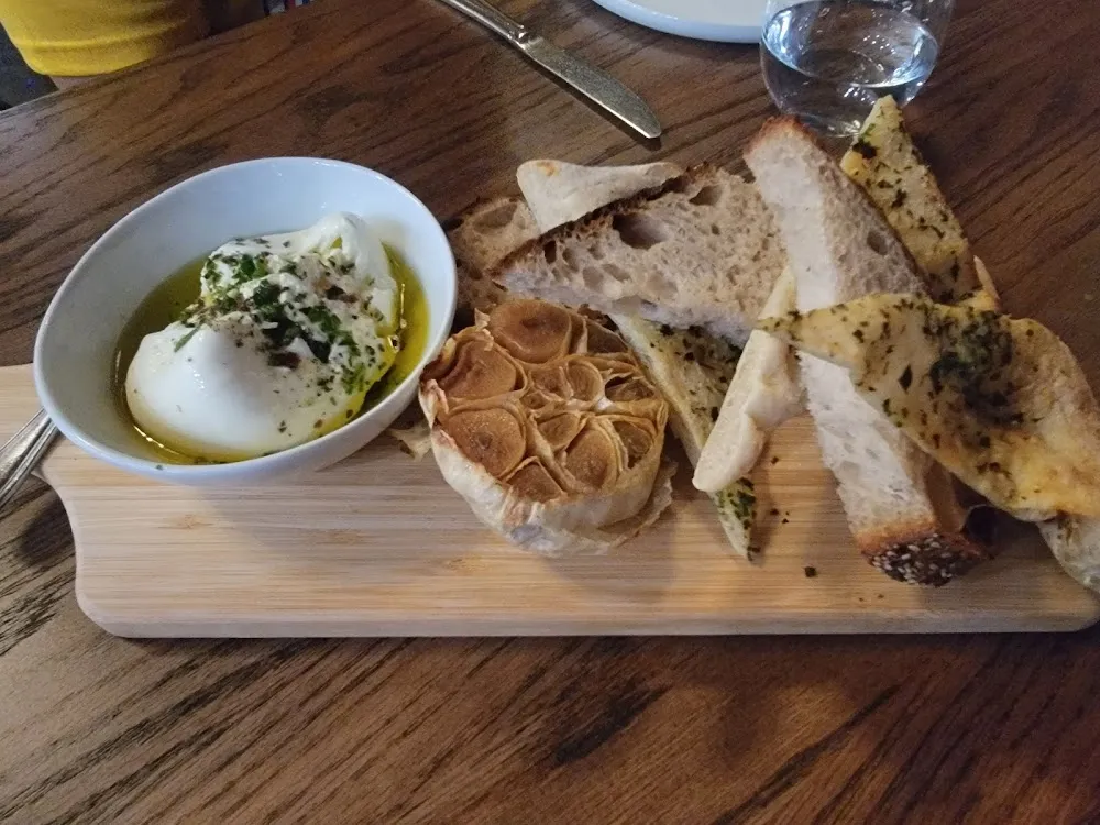 Bread w Olive Oil